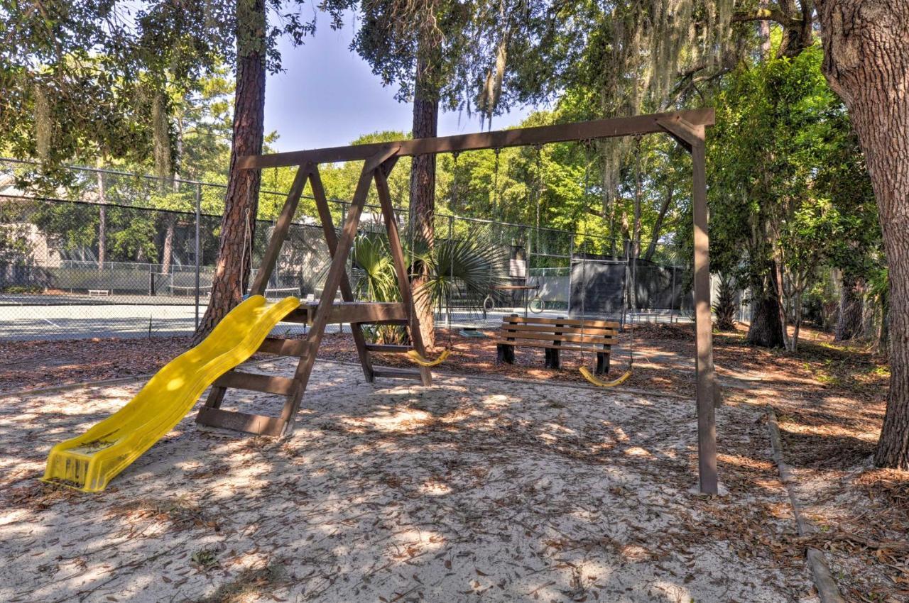 Resort-Style Hilton Head Condo - Walk To Beach! Hilton Head Island Esterno foto